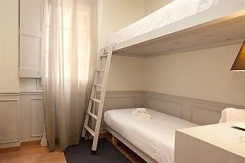 Nextdoor Gaudi Barcelona Apartment Spain