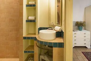 Nextdoor Gaudi Barcelona Apartment Spain