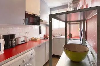 Nextdoor Gaudi Barcelona Apartment