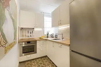 Nextdoor Gaudi Barcelona Apartment