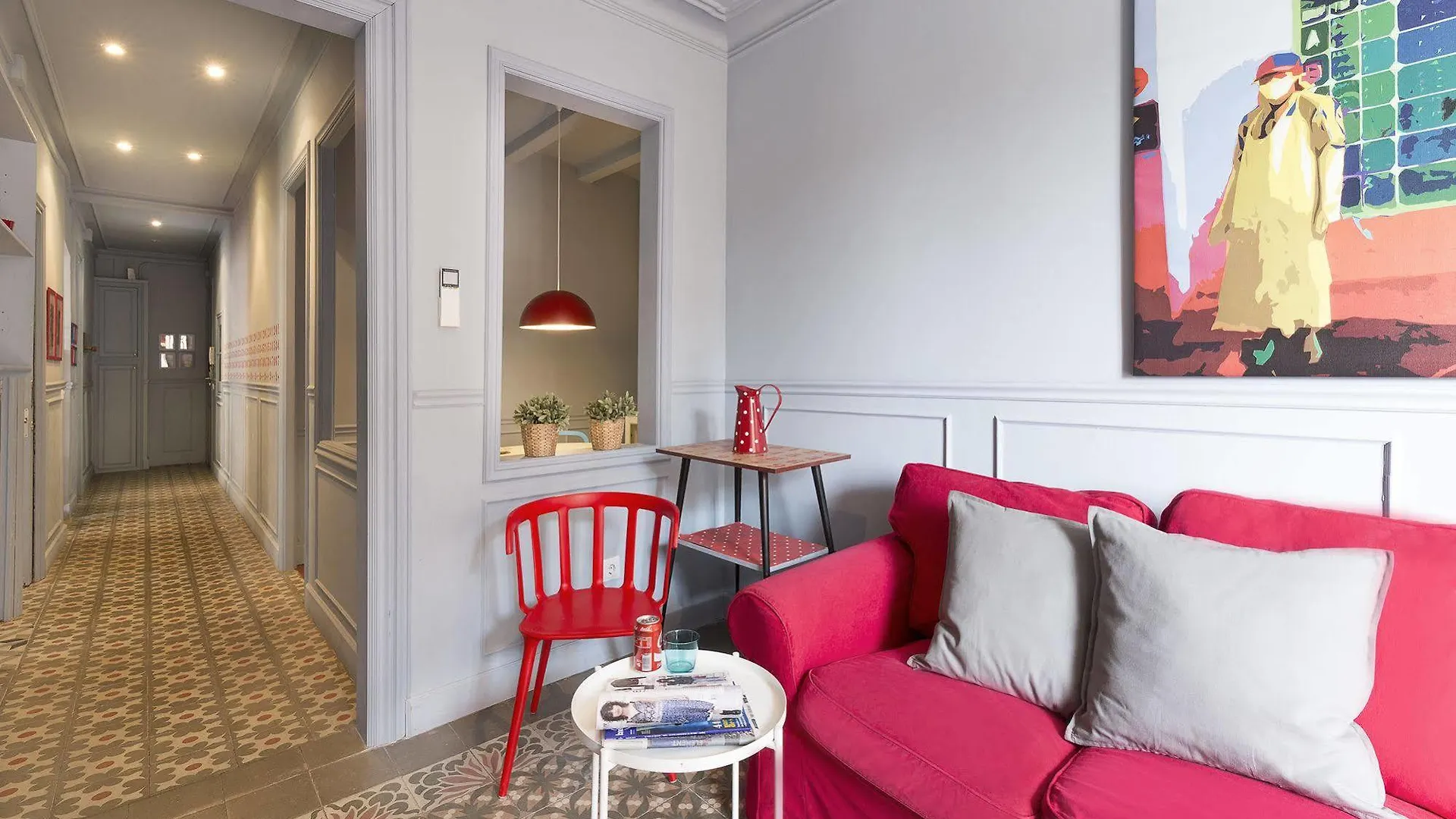 Nextdoor Gaudi Barcelona Apartment