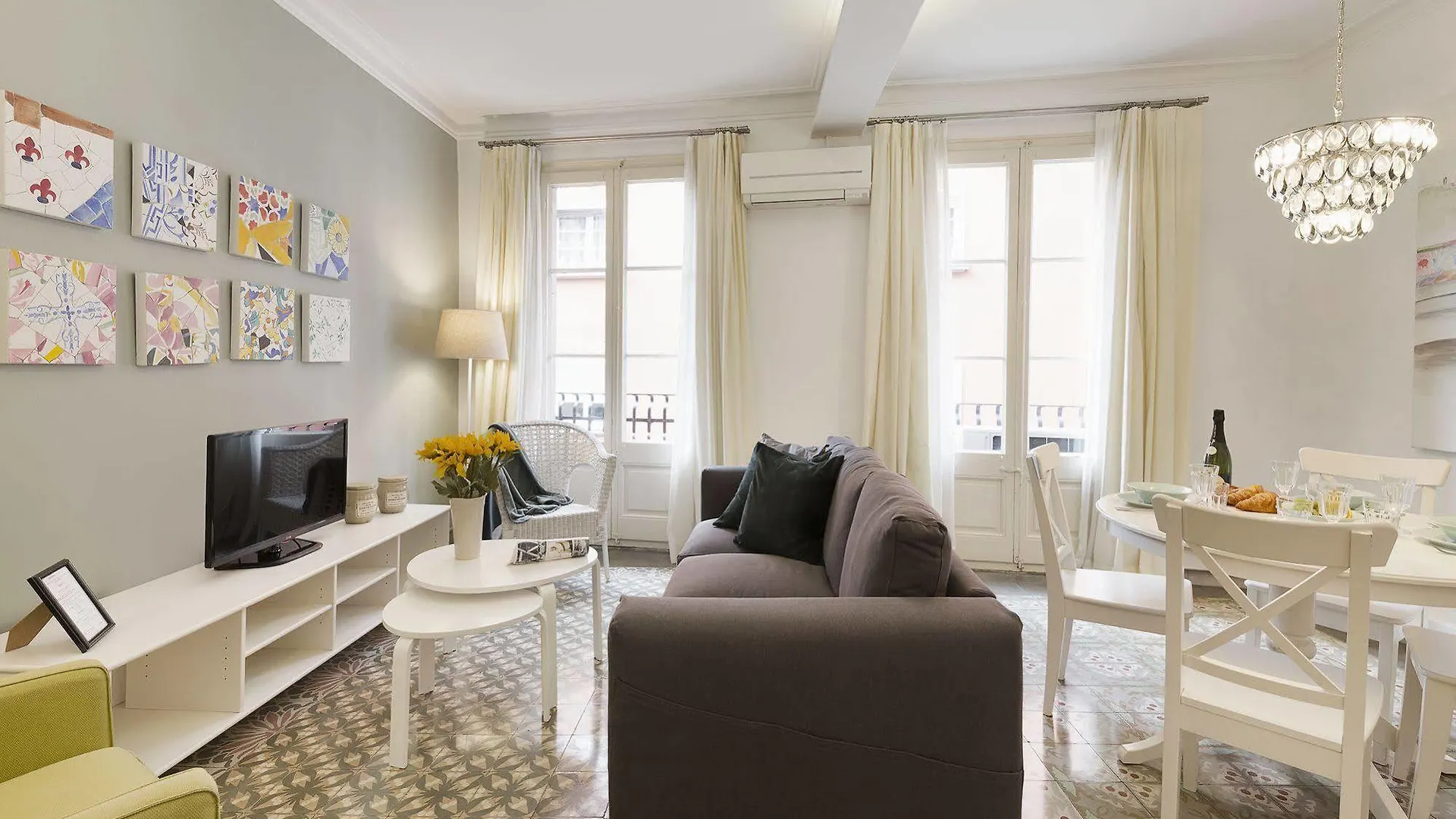 Nextdoor Gaudi Barcelona Apartment 0*,